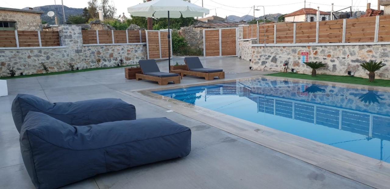 Villa Double Bee With Private Pool