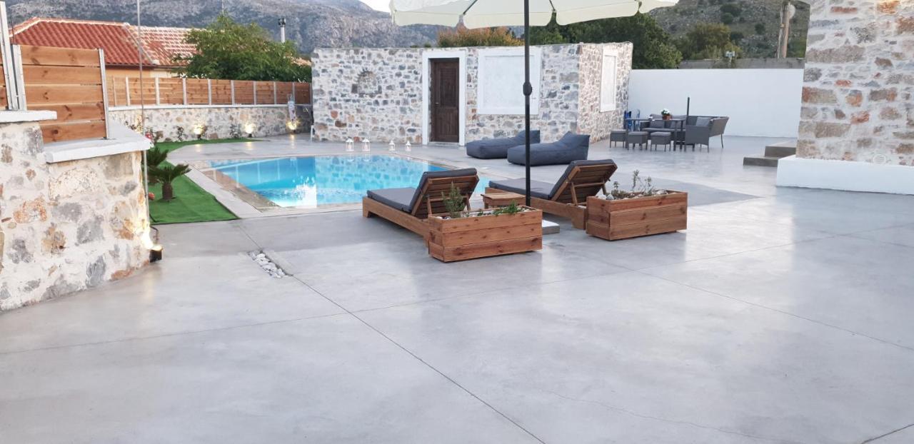 Villa Double Bee With Private Pool