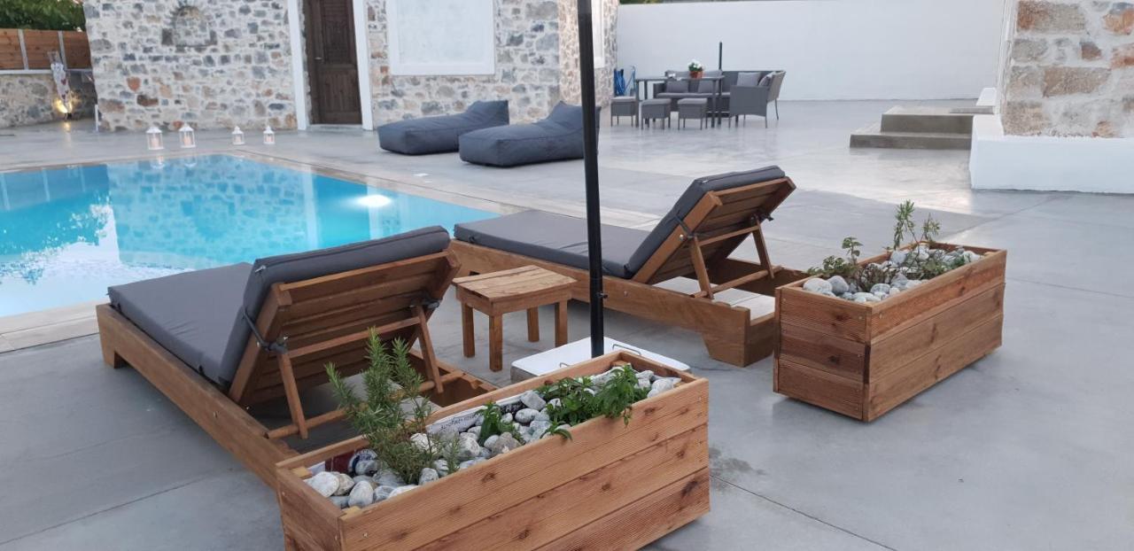 Double Bee With Private Pool Villa *